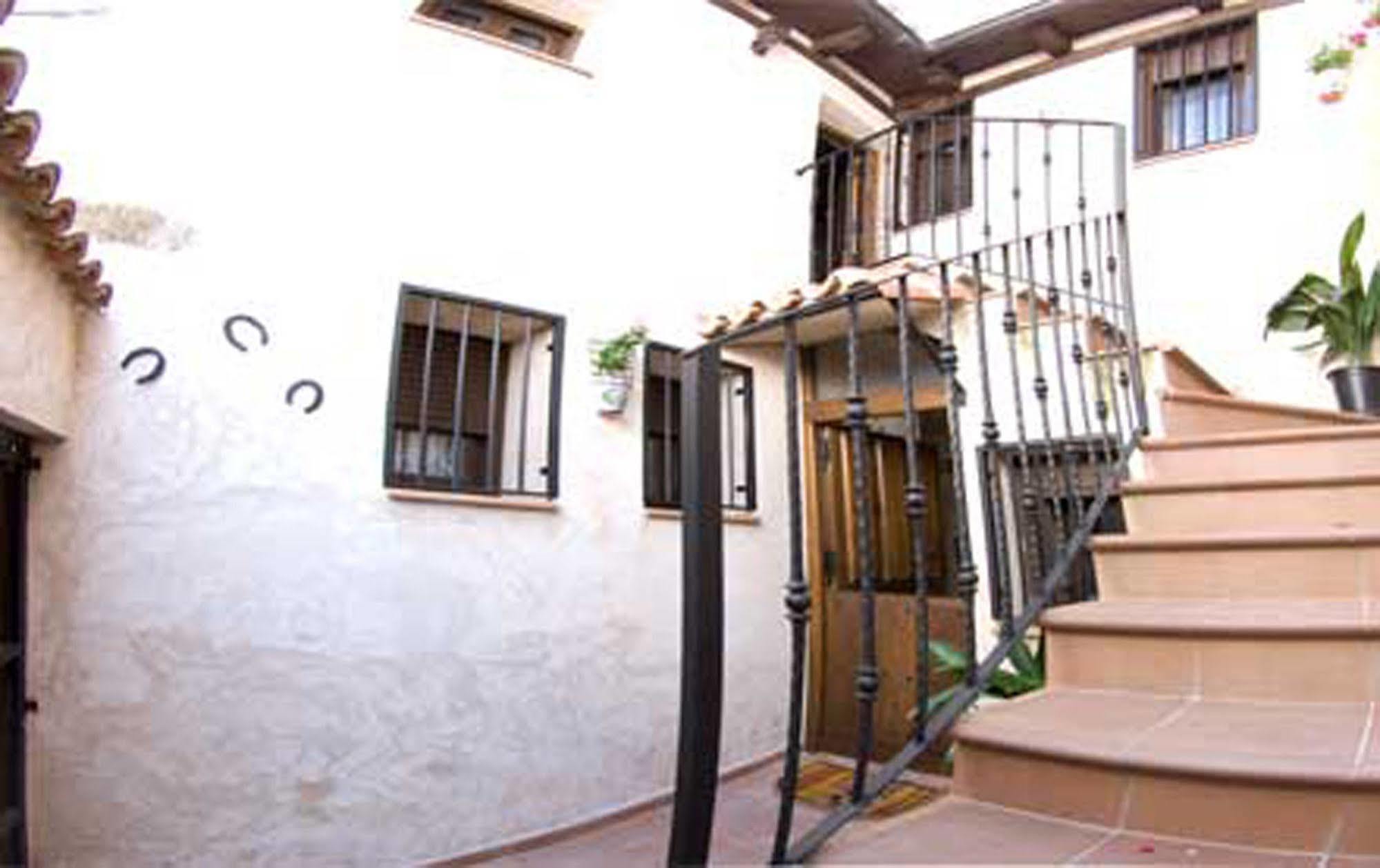 Apartamentos Valle Del Jerte El Huerto Del Cura Cabezuela Del Valle Bagian luar foto